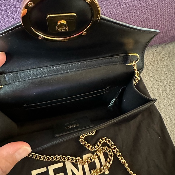 Fendi Logo Belt Bag, Black 100% leather - Picture 5 of 8